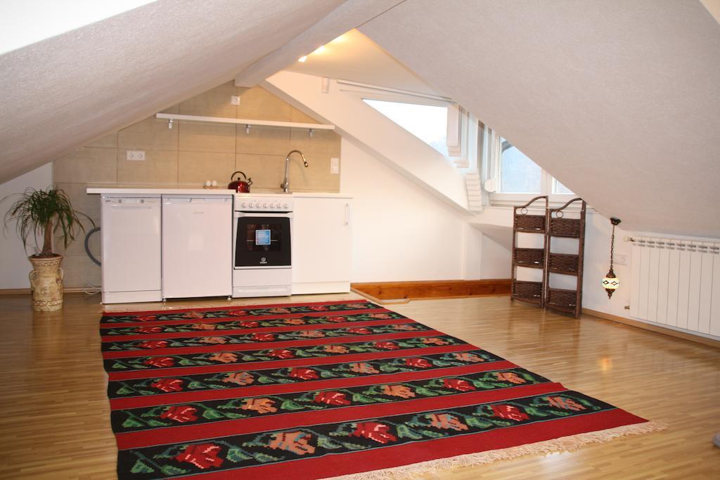 Apartments Town Center Sarajevo Room photo